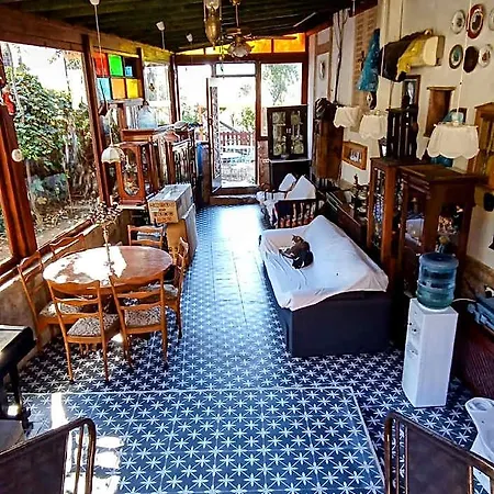 Cunda Zehra Teyzenin Evi 3*