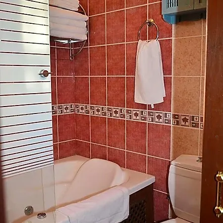 Hotel Cunda Zehra Teyzenin Evi Ayvalik