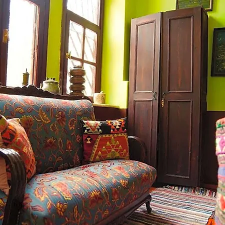 Cunda Zehra Teyzenin Evi Ayvalik