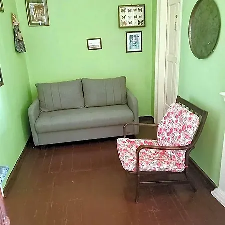 Cunda Zehra Teyzenin Evi Hotel