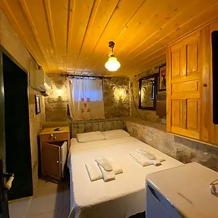 Cunda Zehra Teyzenin Evi 3*